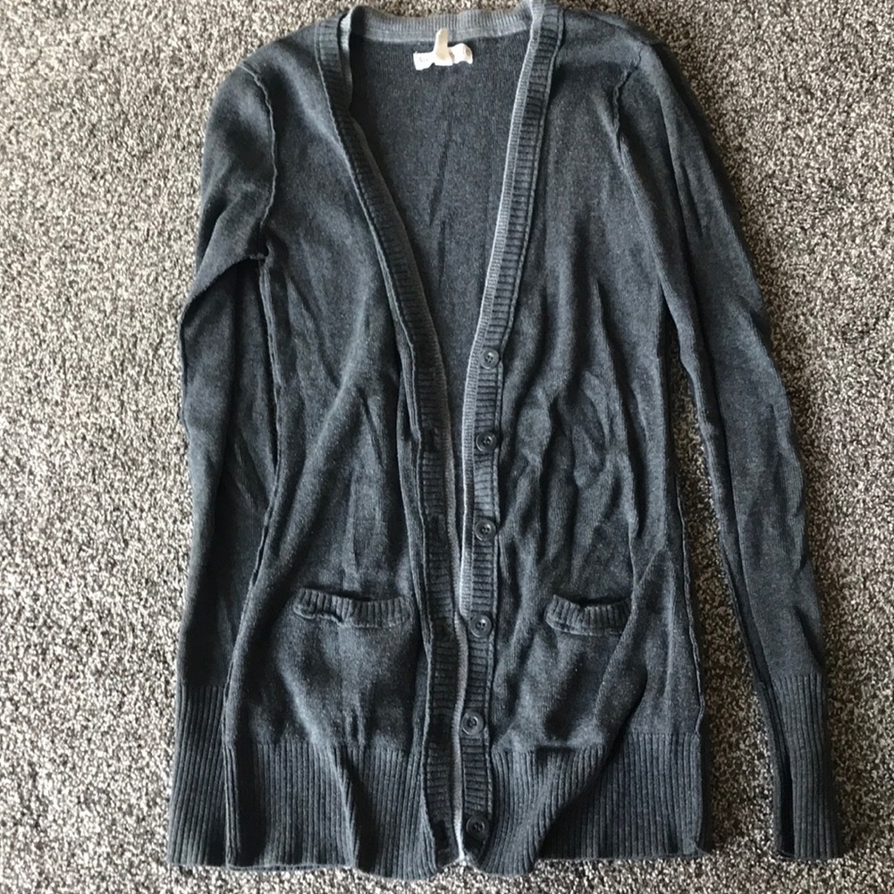 5/$25 Aeropostale cardigan size small gray